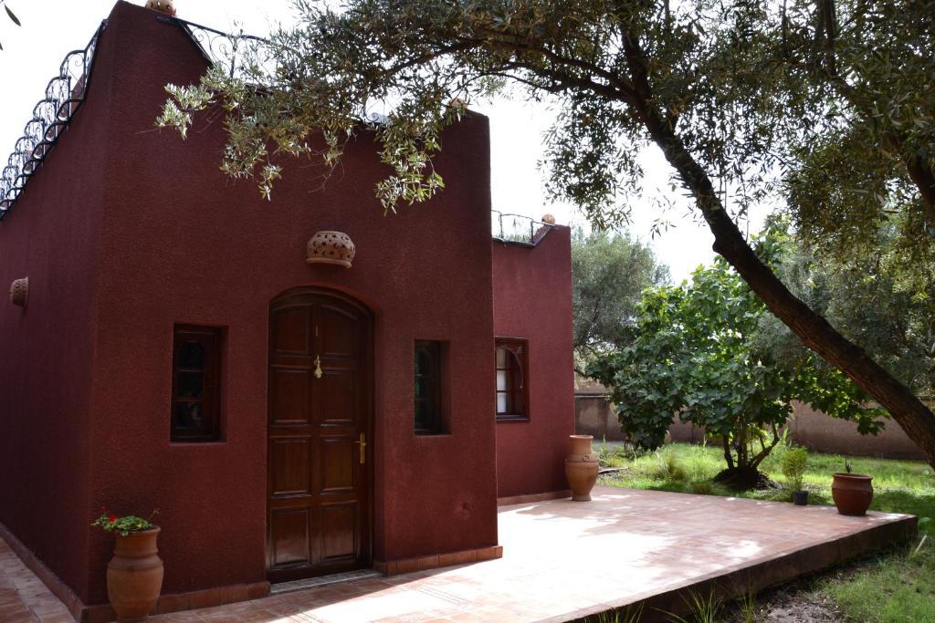 Riad And Villa Emy Les Une Nuits Sidi Abdallah Ghiat Exterior foto