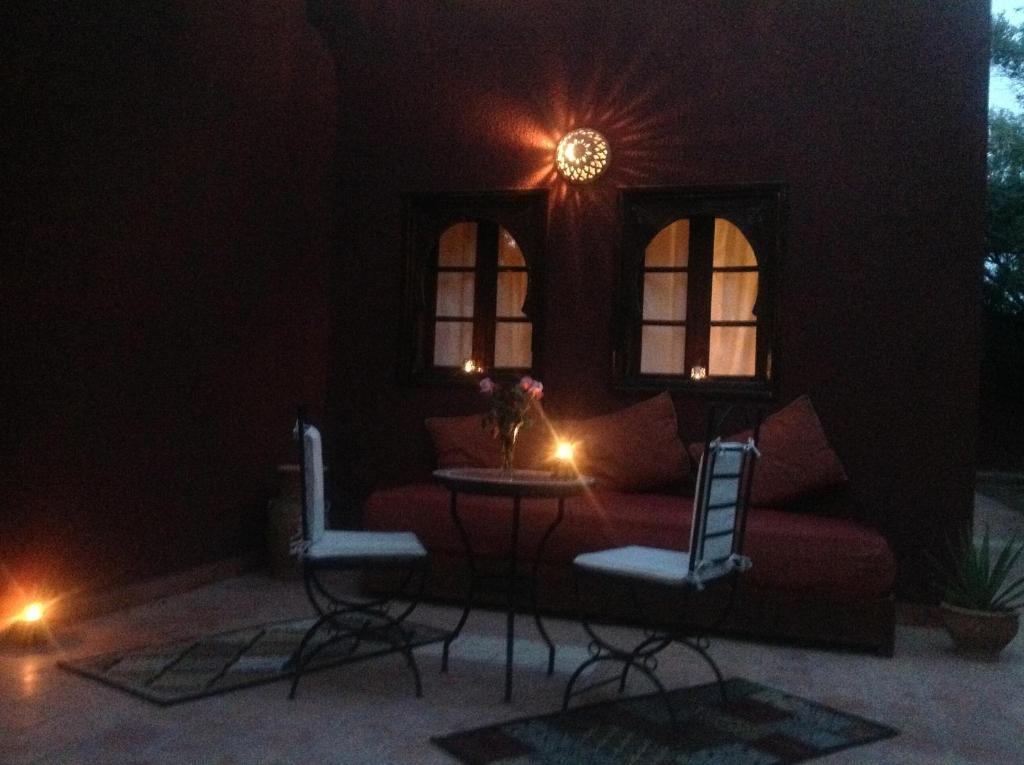 Riad And Villa Emy Les Une Nuits Sidi Abdallah Ghiat Exterior foto